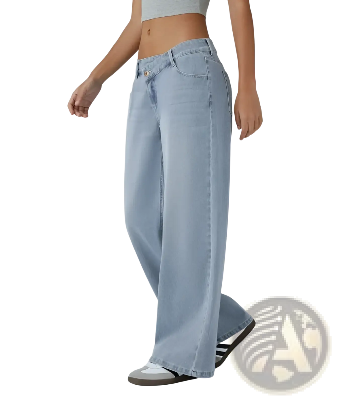 High waist straight leg denim jeans in light wash with wide-leg relaxed straight-cut silhouette made of denim material