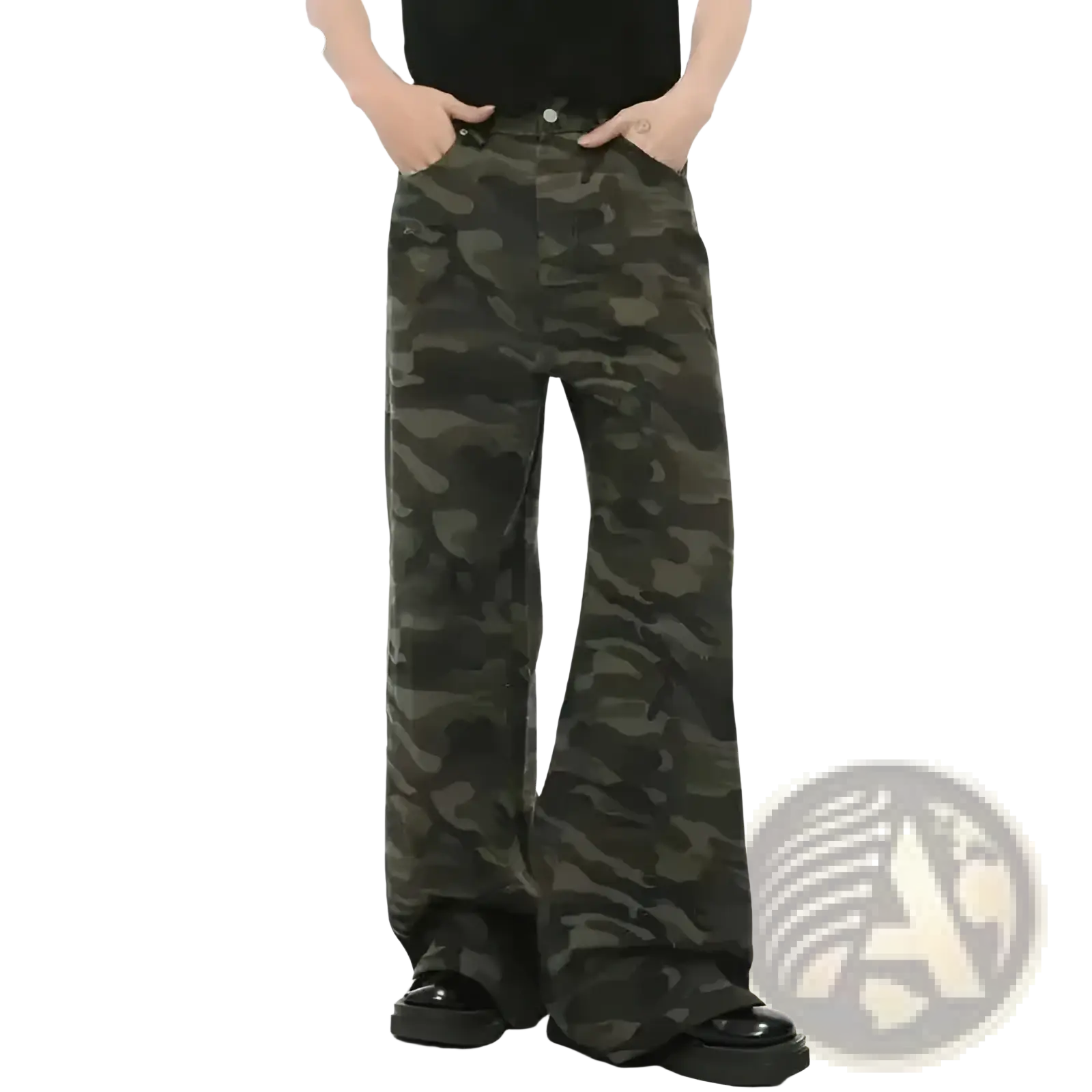 Iefb camouflage wide leg denim jeans in dark green and black tones featuring a wide-leg fit and durable material