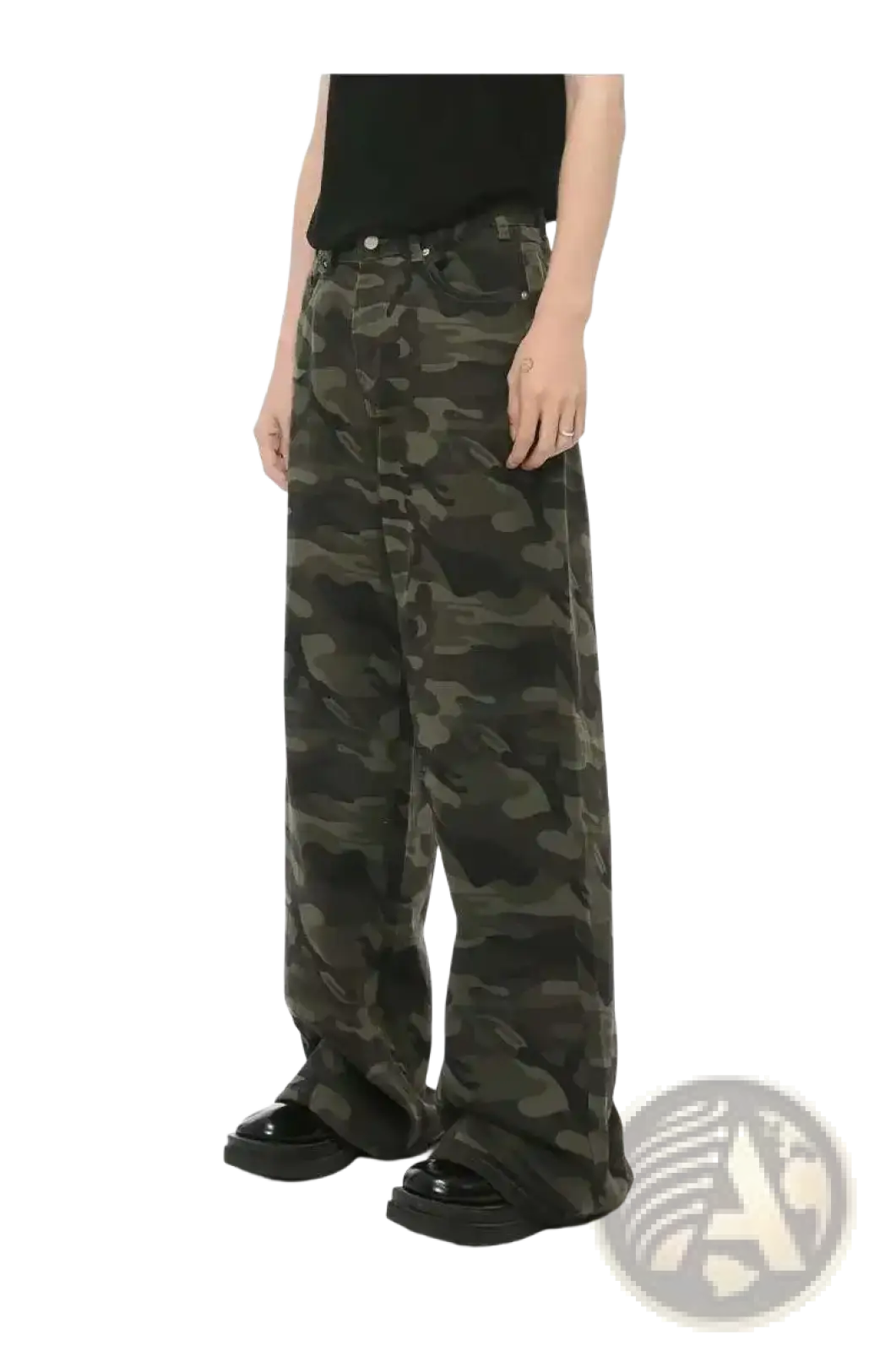 Iefb camouflage wide leg denim jeans in muted green and black with wide-leg fit and durable denim material