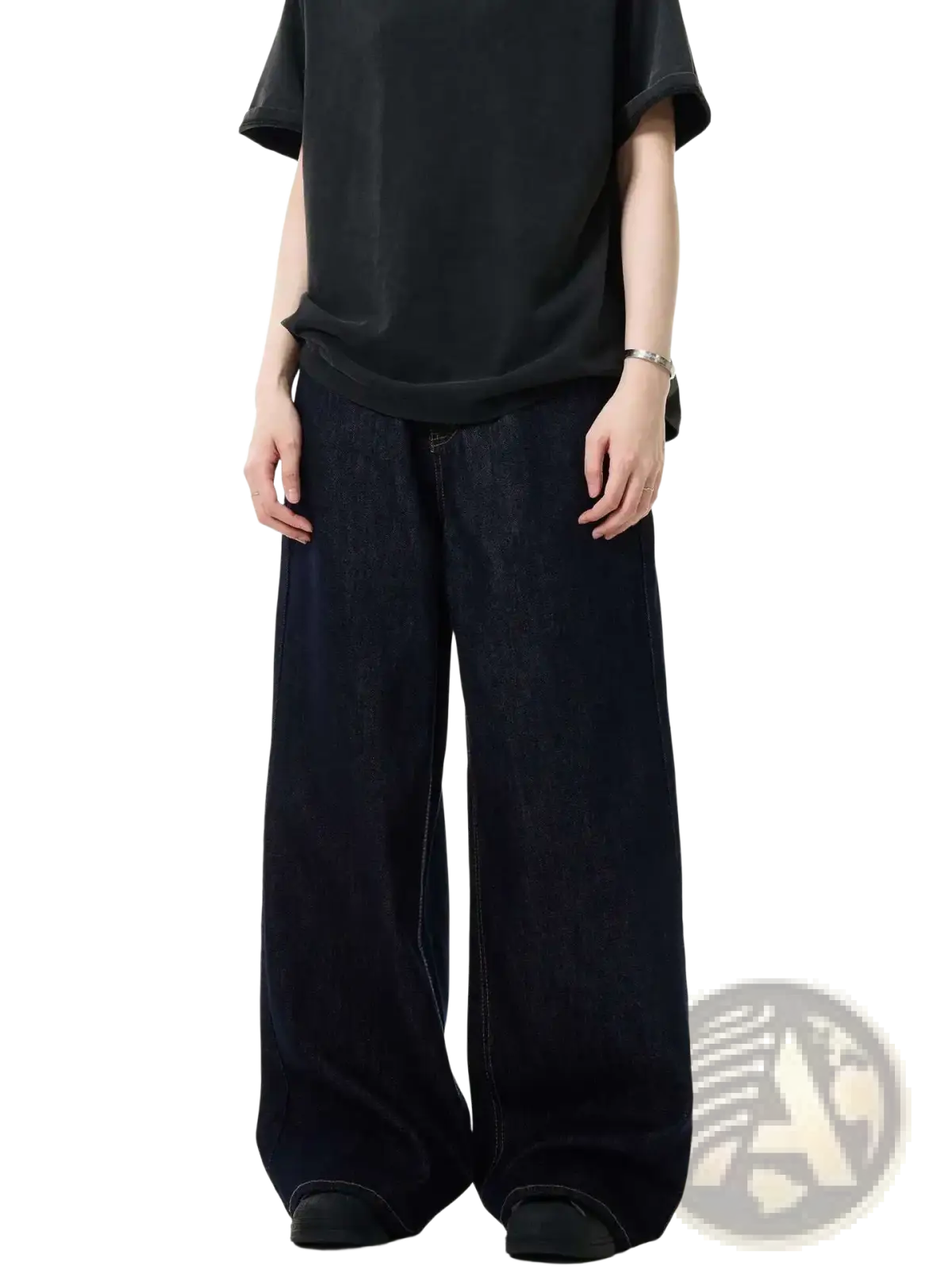 Iefb men black vintage wide leg jeans in dark indigo denim with a relaxed straight-cut silhouette