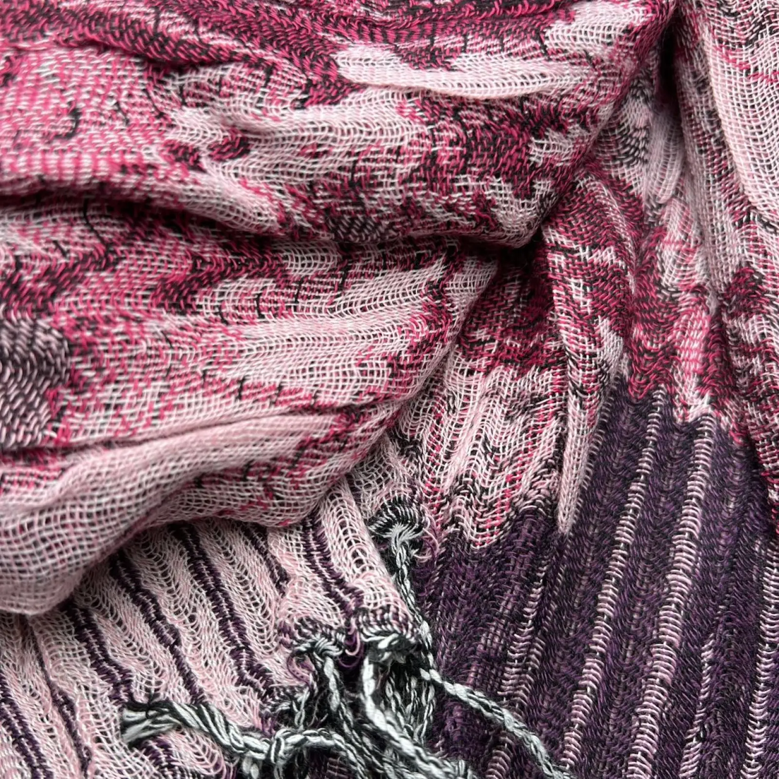 Jacquard evening scarf for women and men featuring a soft woven gradient of pink purple with subtle black accents