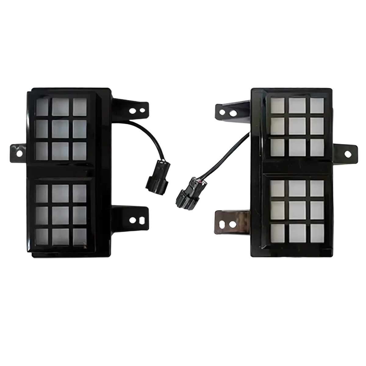 Black plastic jetour traveller t2 led fog light daytime running lamp with grid pattern front and attached wiring connectors