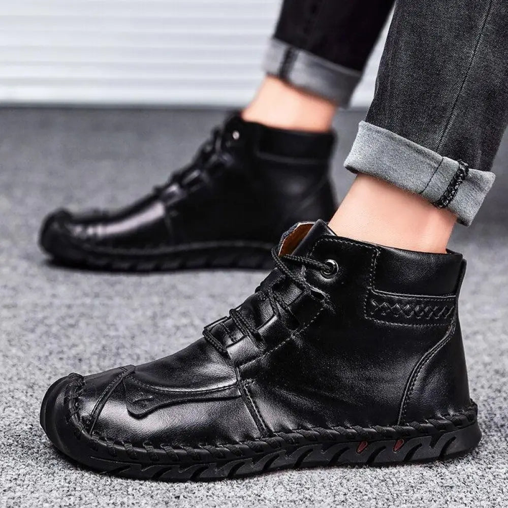 Arbaglobal men’s handcrafted black leather high-top casual ankle boots with stitched detailing and textured rubber sole