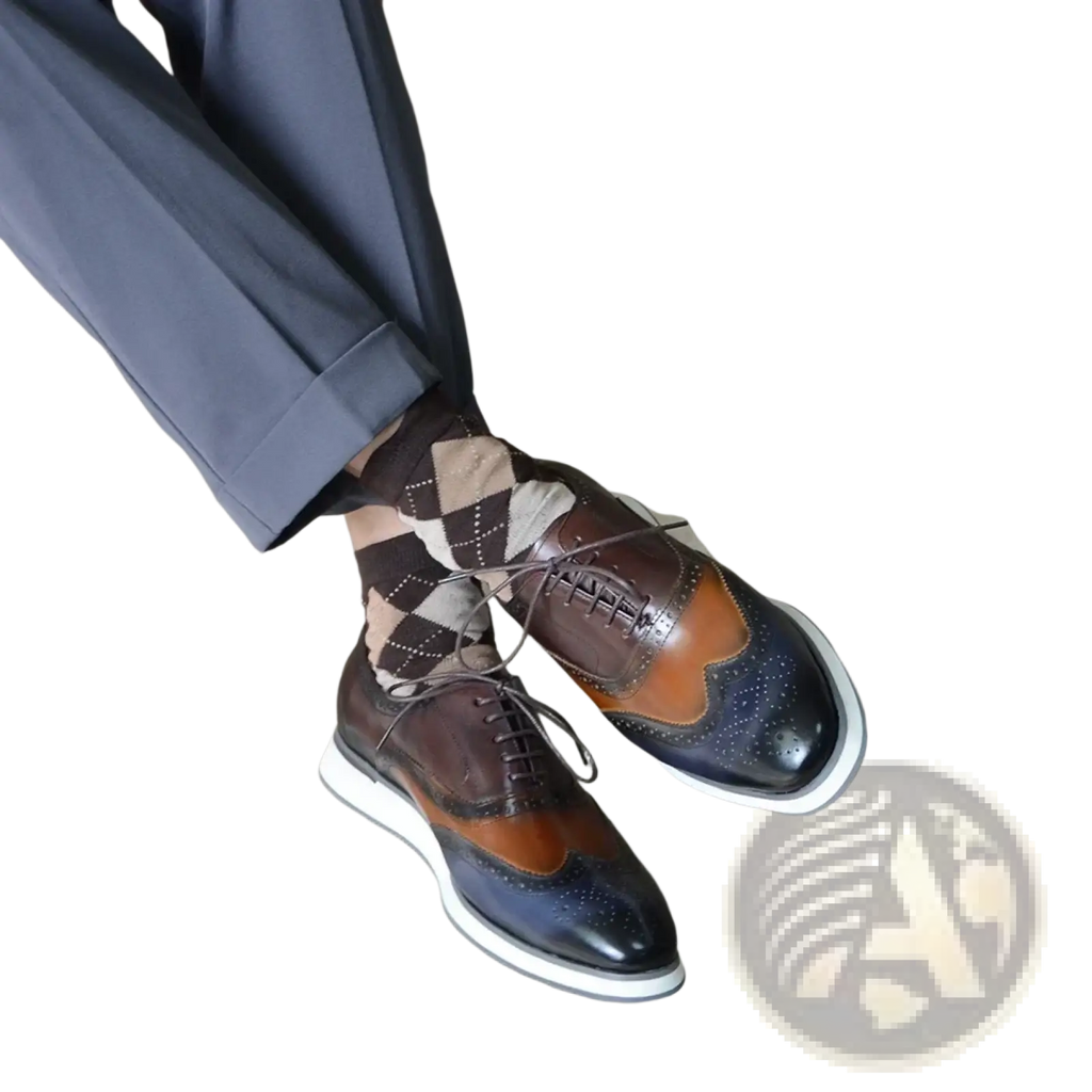 Leather wingtip brogue Oxford sneakers in brown and navy blue leather with a white rubber sole for dress casual wear