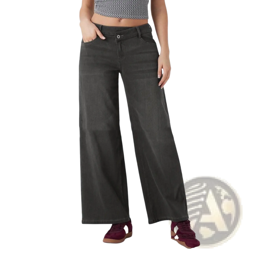 Dark gray low waist wide leg jeans made of denim with a relaxed fit and classic five-pocket design