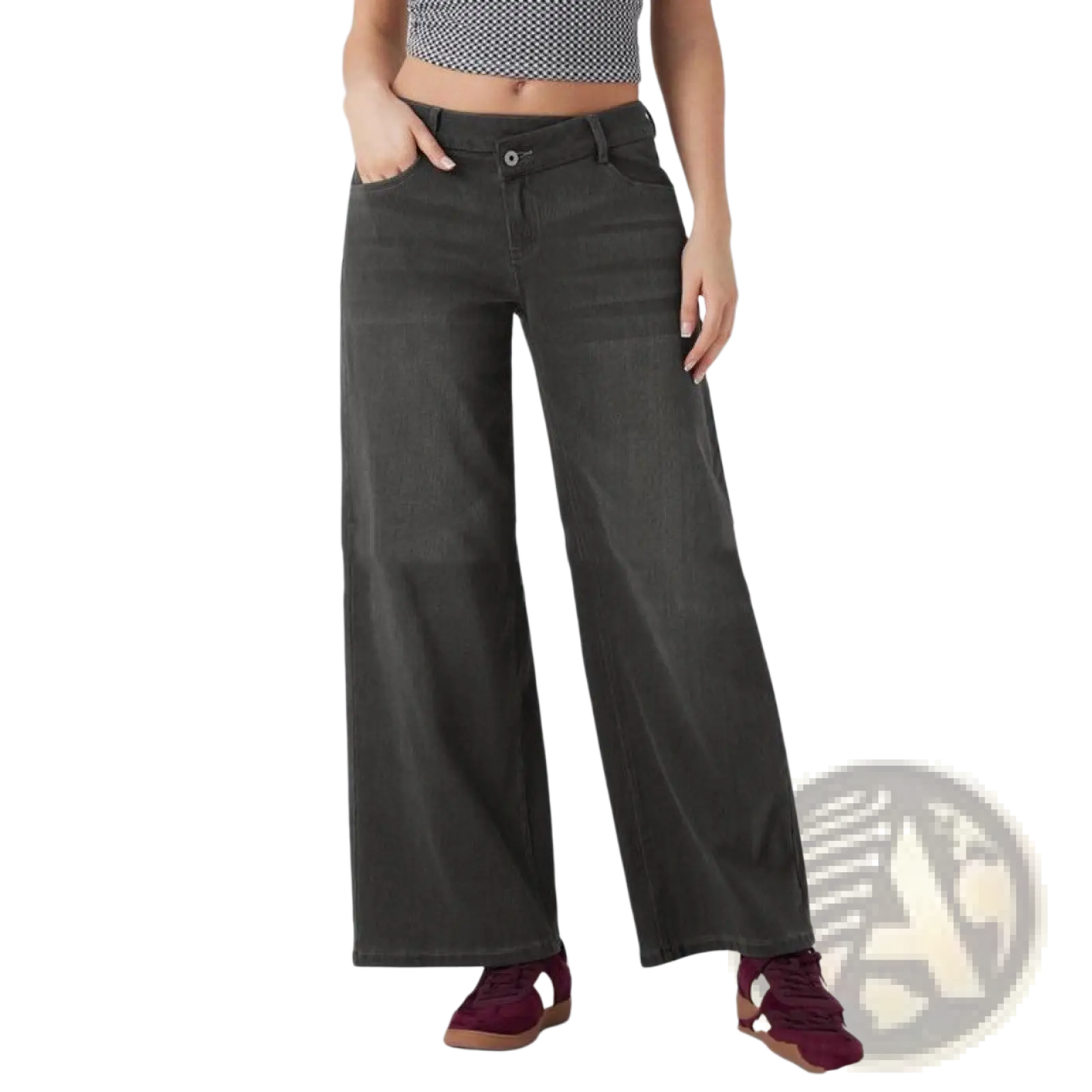 Dark gray low waist wide leg jeans made of denim with a relaxed fit and classic five-pocket design