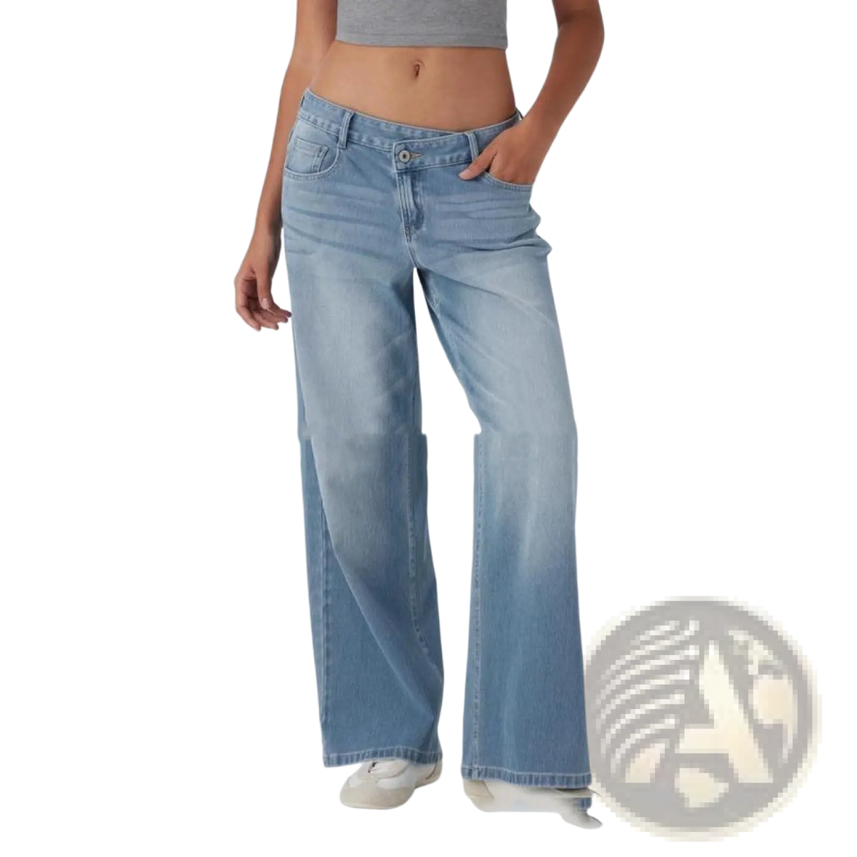 Light-wash denim low waist wide leg jeans with a flared silhouette for a stylish casual look