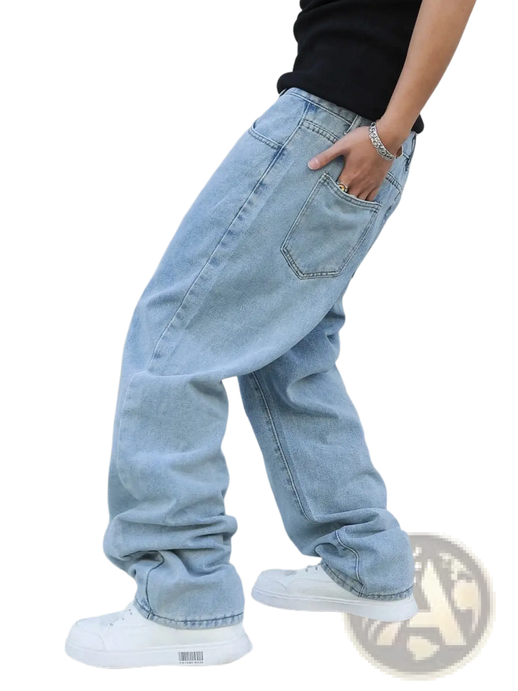 Men baggy Y2K wide leg denim jeans in light wash with relaxed fit and rolled cuffs made of durable cotton denim