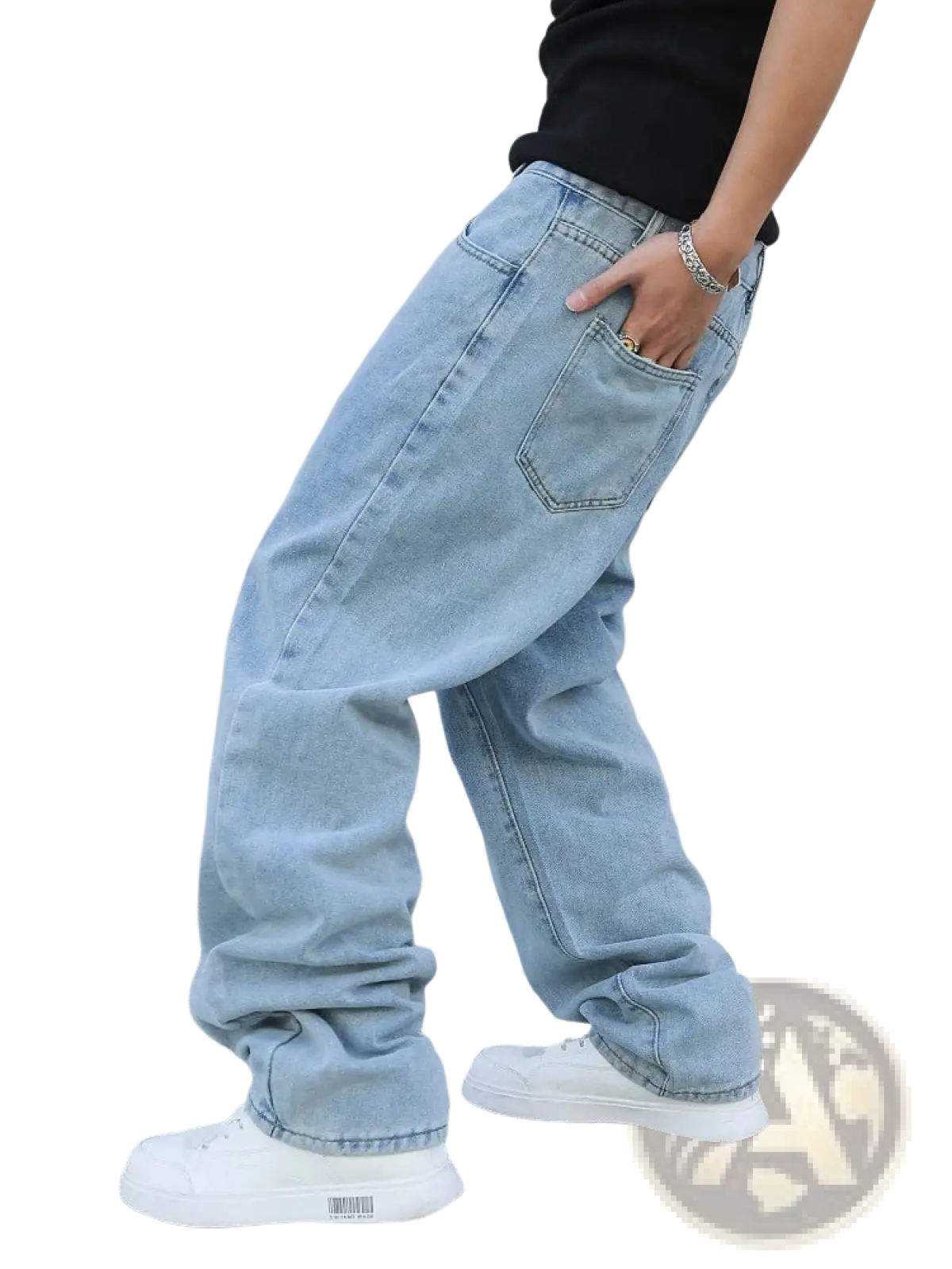 Men baggy Y2K wide leg denim jeans in light wash with relaxed fit and rolled cuffs made of durable cotton denim