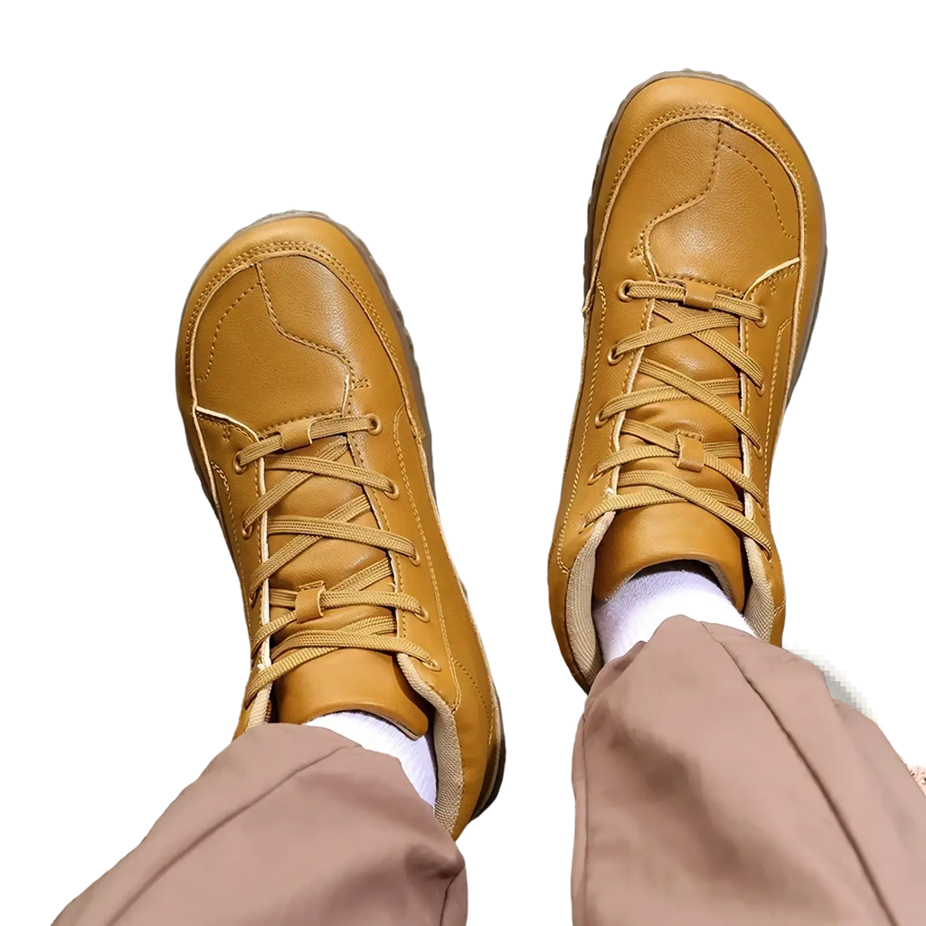 Men barefoot hiking boots leather zero drop tan leather lace-up shoes with matching laces and sturdy sole