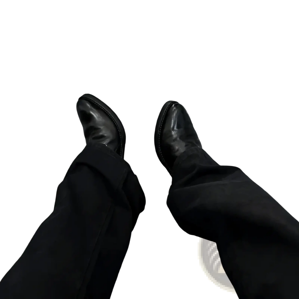 Men black leather vintage slip on dress shoes with polished finish and pointed toes for formal occasions