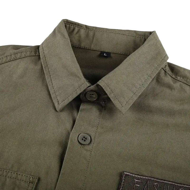 Men cotton casual long sleeve military cargo shirt in olive green with collar and chest pocket made of cotton