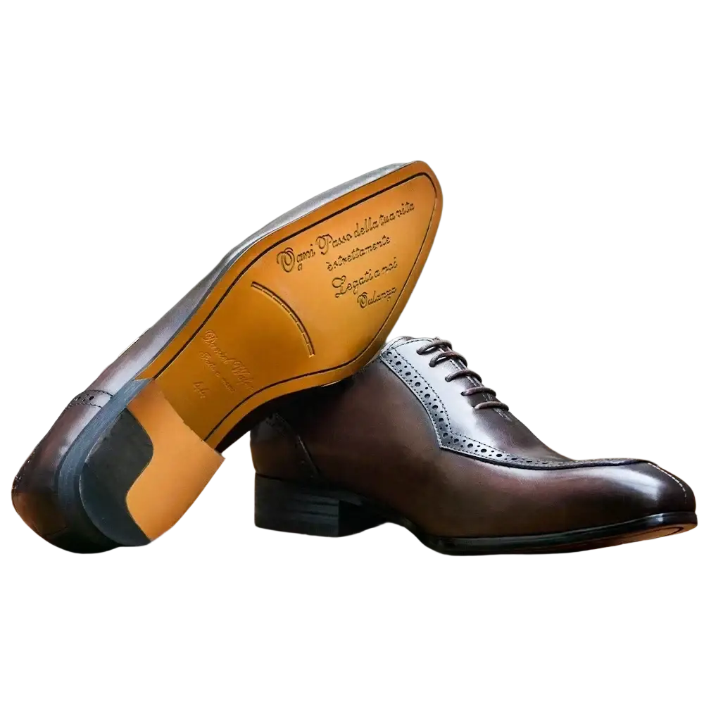 Men genuine leather brogue oxford dress shoe in brown with brogue detailing and black laces for formal wear