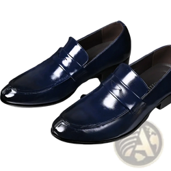 Men leather business dress shoes in deep navy blue patent leather with a pointed slip-on design and polished finish