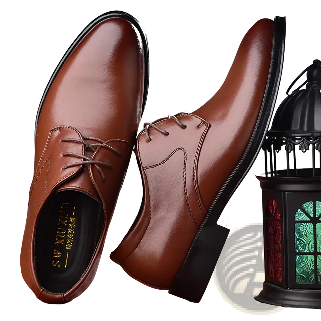 Brown leather men leather formal shoes with black soles and laces for business dress footwear use