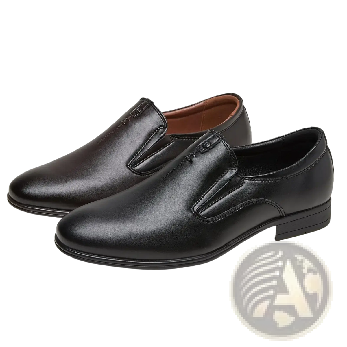 Men leather slip-on dress shoes casual loafers in black leather with a polished finish and subtle stitching details
