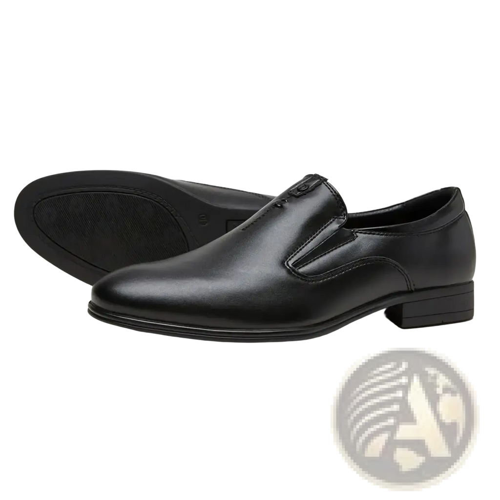 Black leather slip-on men’s dress shoes with low heel and classic design casual loafers for formal and casual wear
