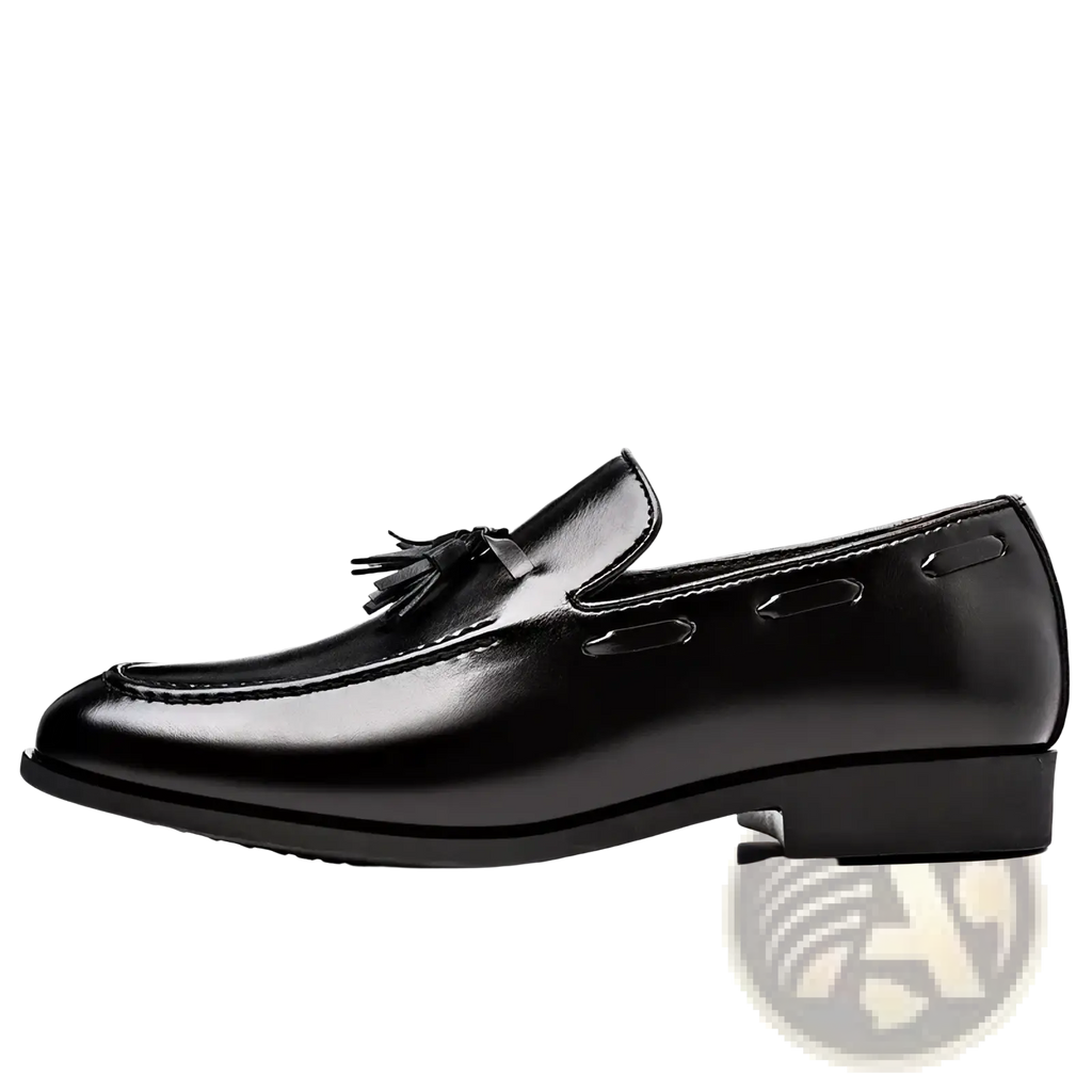 Men leather tassel loafers in black leather with polished finish and subtle stitching for formal use