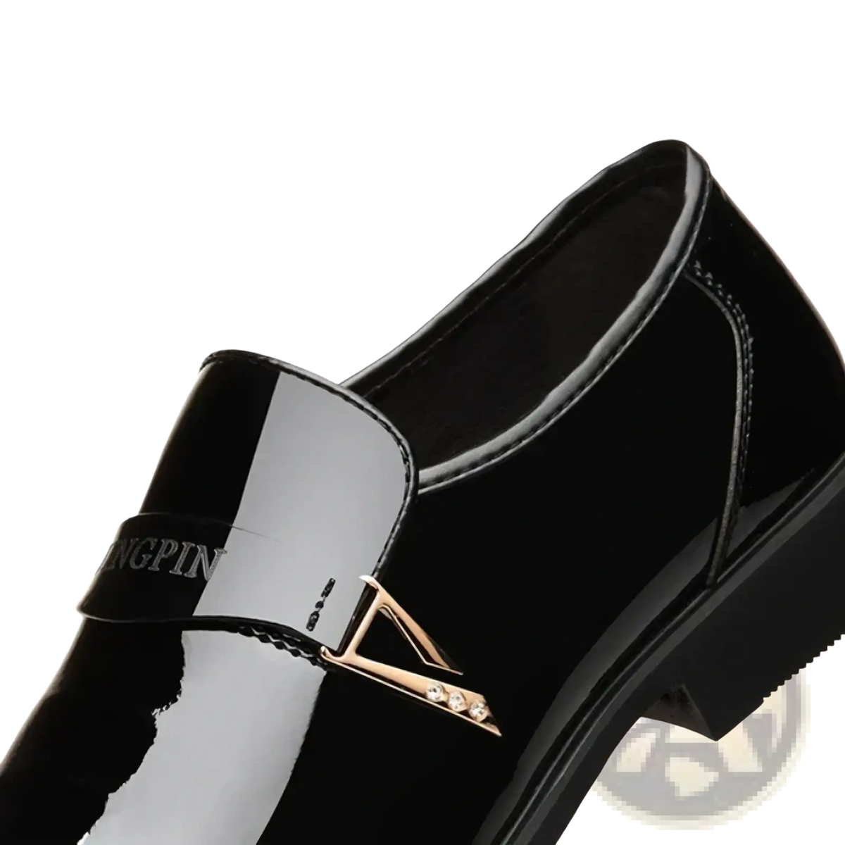Black patent leather men’s casual oxford loafer with glossy finish and gold-tone buckle embossed with lngpin brand name