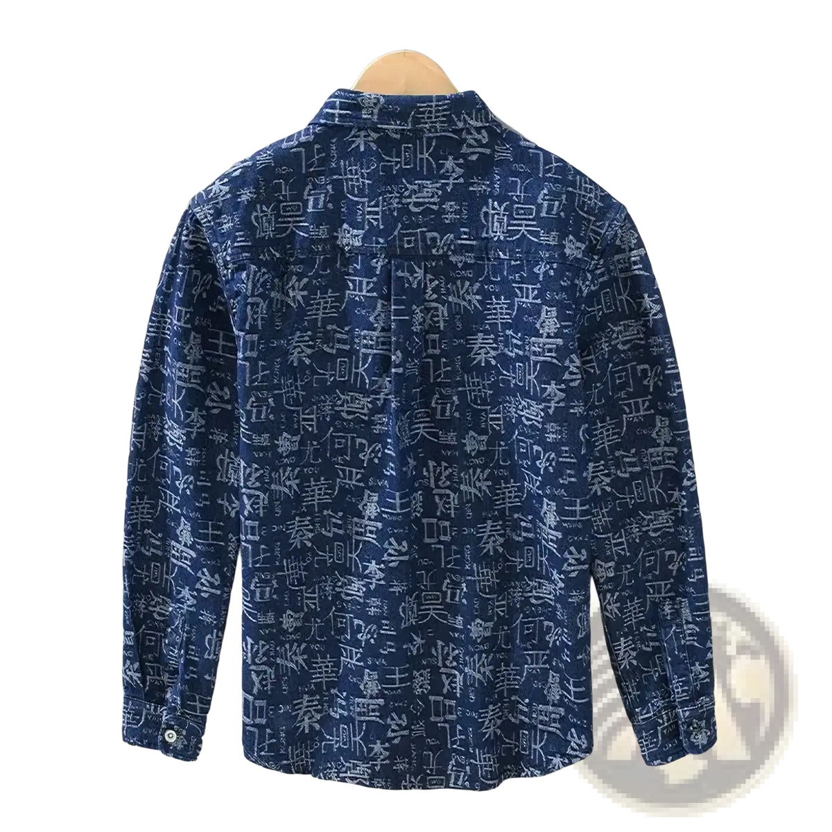 Blue denim men printed casual shirt cardigan with dense white chinese character pattern on the back side