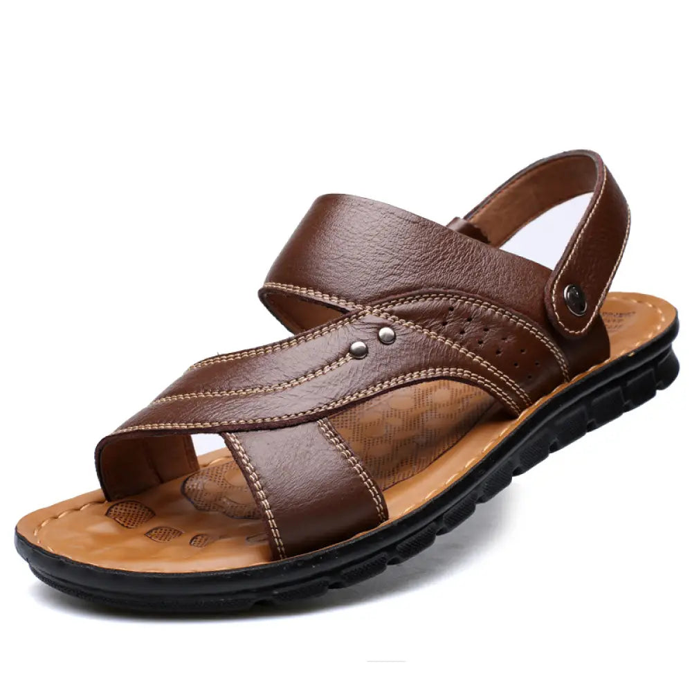 Men’s adjustable genuine leather summer beach sandals in brown with cross-strap design and black rubber sole