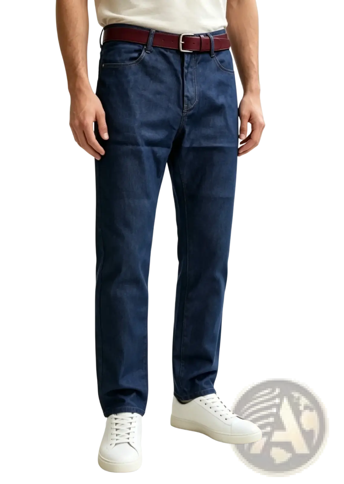 Men straight leg denim jeans in dark blue with a burgundy leather belt and white sneakers for casual wear