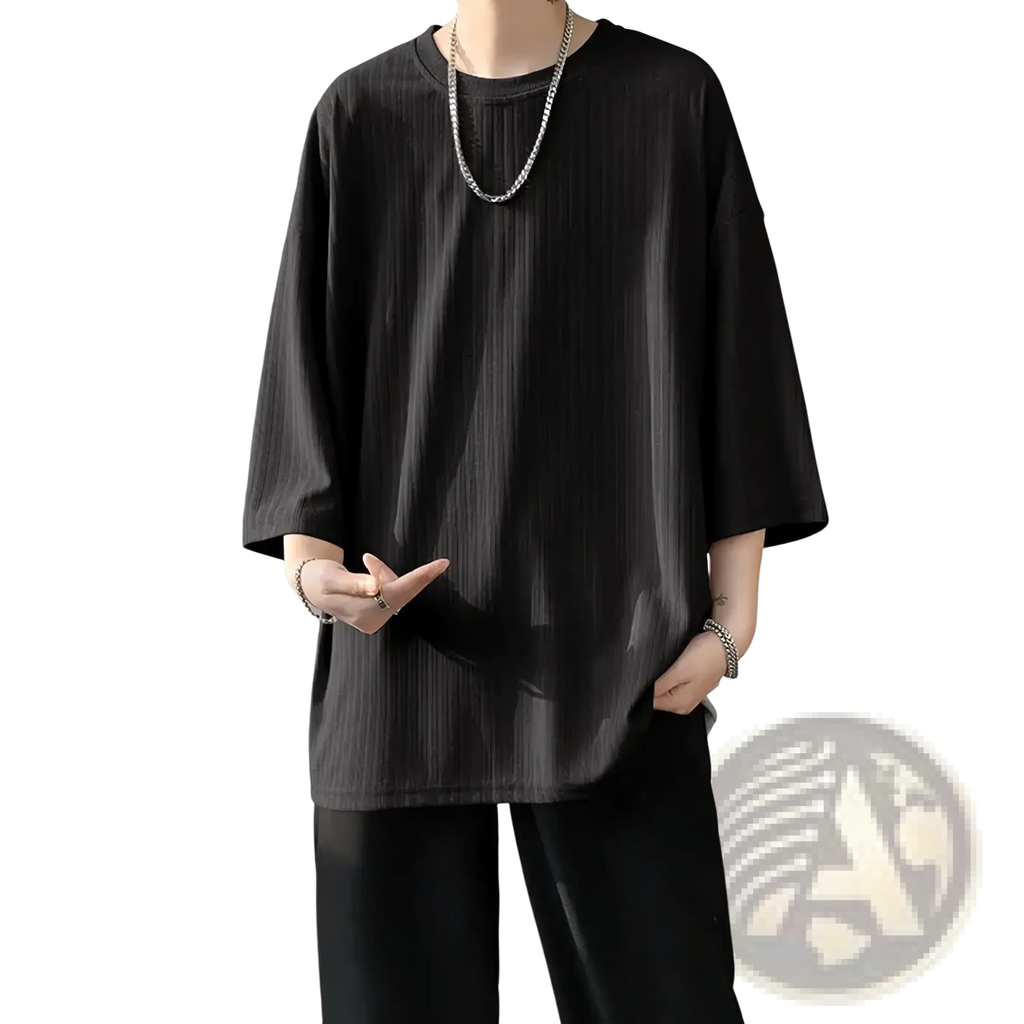 Black ribbed cotton t-shirt with relaxed fit and three-quarter sleeves for men in oversized summer style
