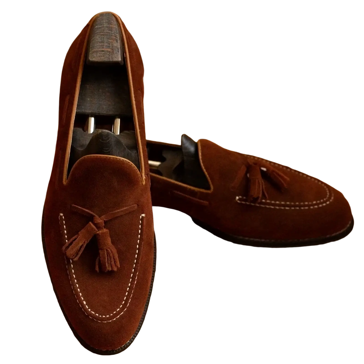 Men suede tassel loafers slip on casual shoes in brown with white stitching and tassel details in suede material