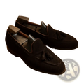 Men suede tassel loafers slip on casual shoes in black with dark brown leather accents and tassel details