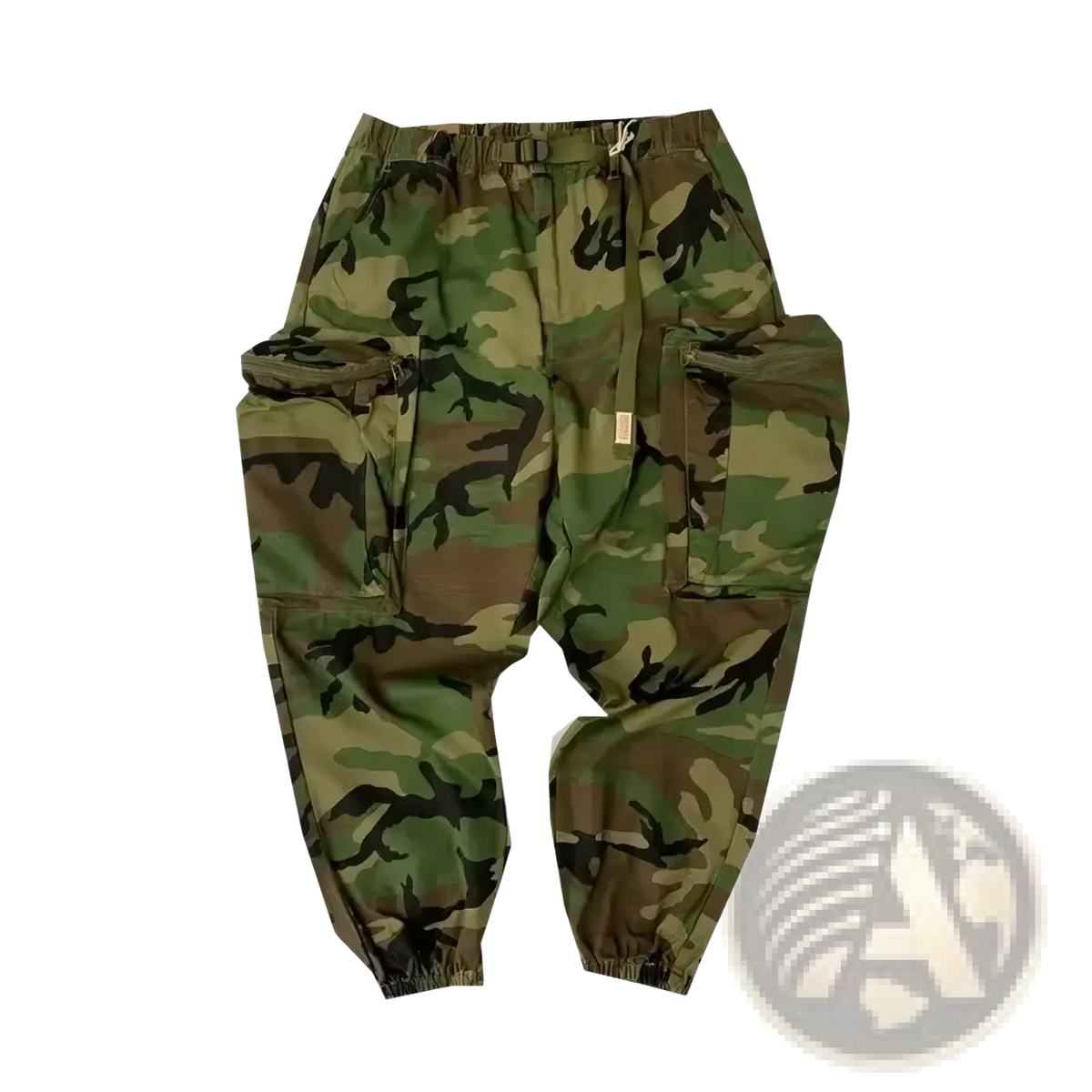Men tactical camouflage cargo pants in green and brown with multiple pockets designed for durability and utility