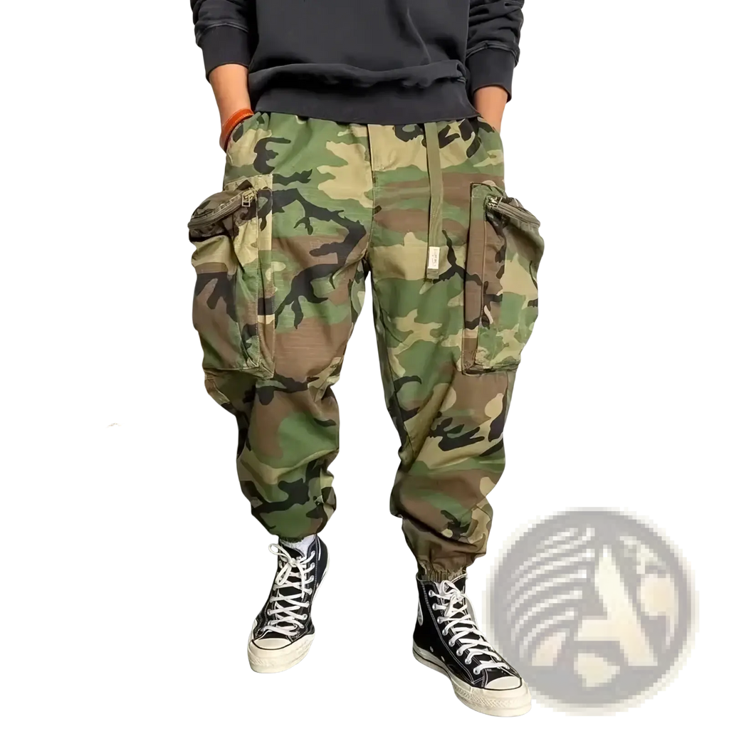 Men tactical camouflage cargo pants with multiple pockets and elastic cuffs designed for outdoor use