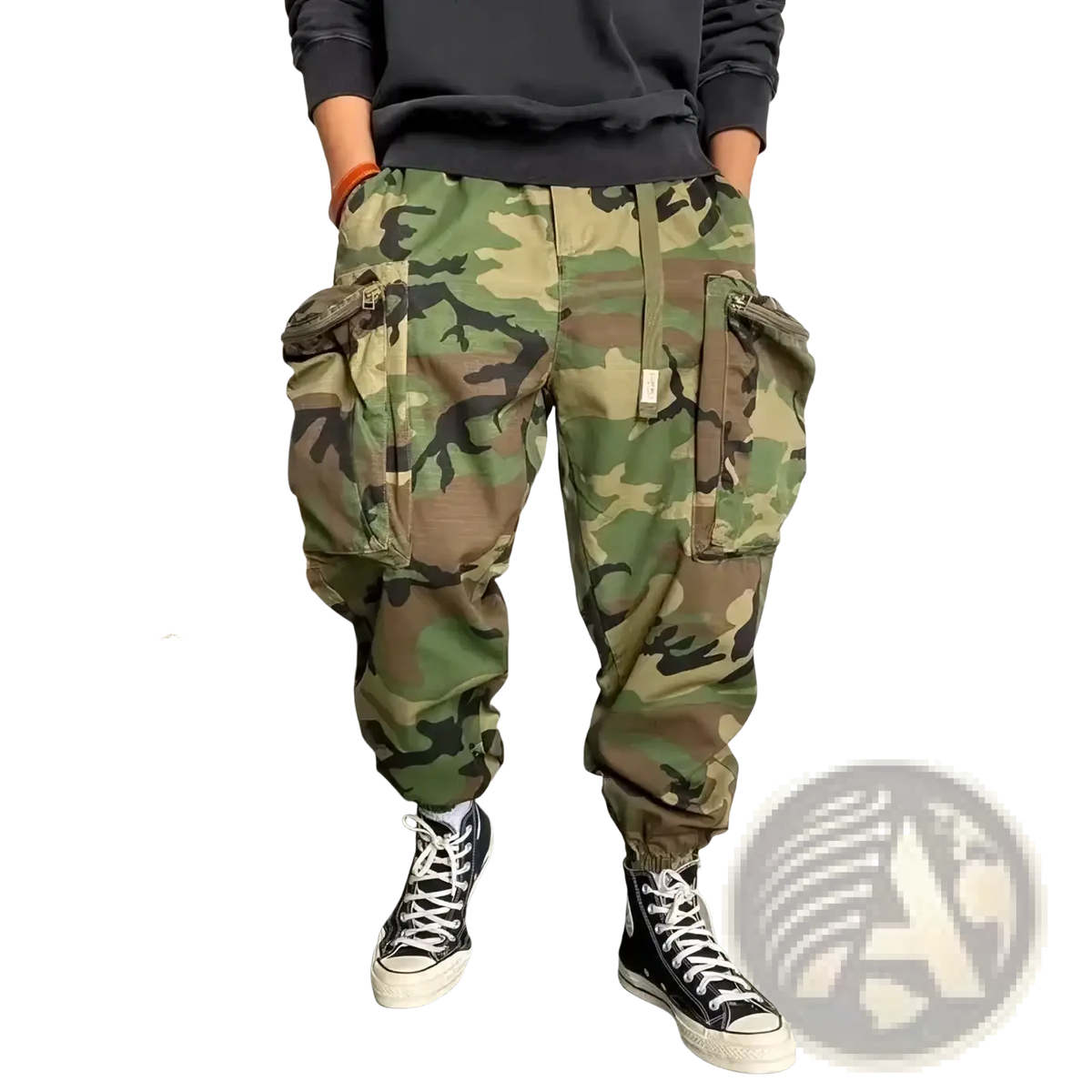 Men tactical camouflage cargo pants with multiple pockets and elastic cuffs designed for outdoor use