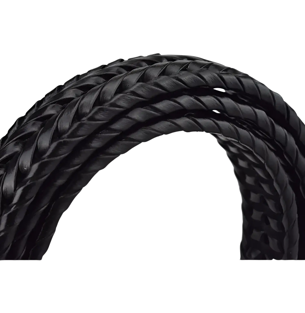 Men’s braided leather belt in black with tightly woven casual cowskin strap featuring smooth finish