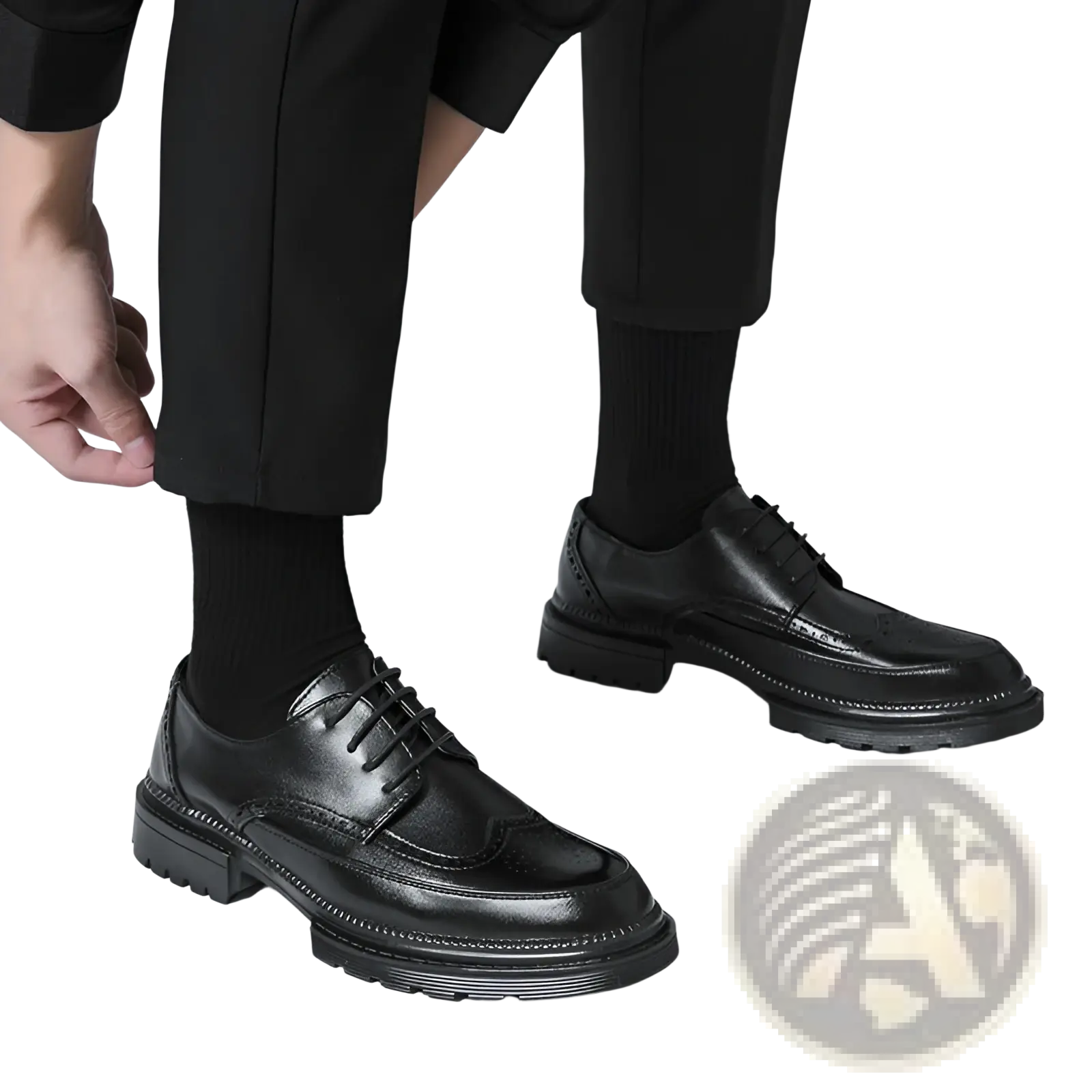 Men’s British style black leather brogue oxford shoes with chunky rubber sole for formal and casual wear