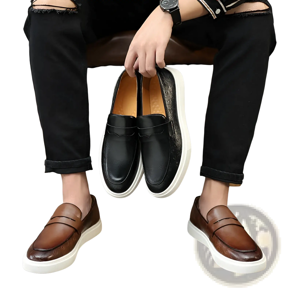 Men’s british style embossed leather loafers in black and brown with white rubber soles for classic elegance