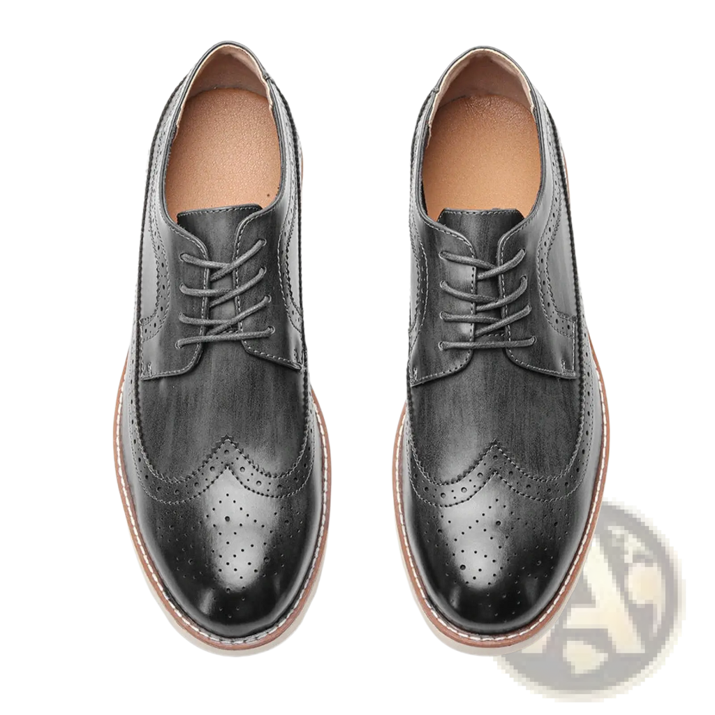 Men’s brogue casual leather sneakers in black with perforated detailing and a tan sole for lightweight comfort