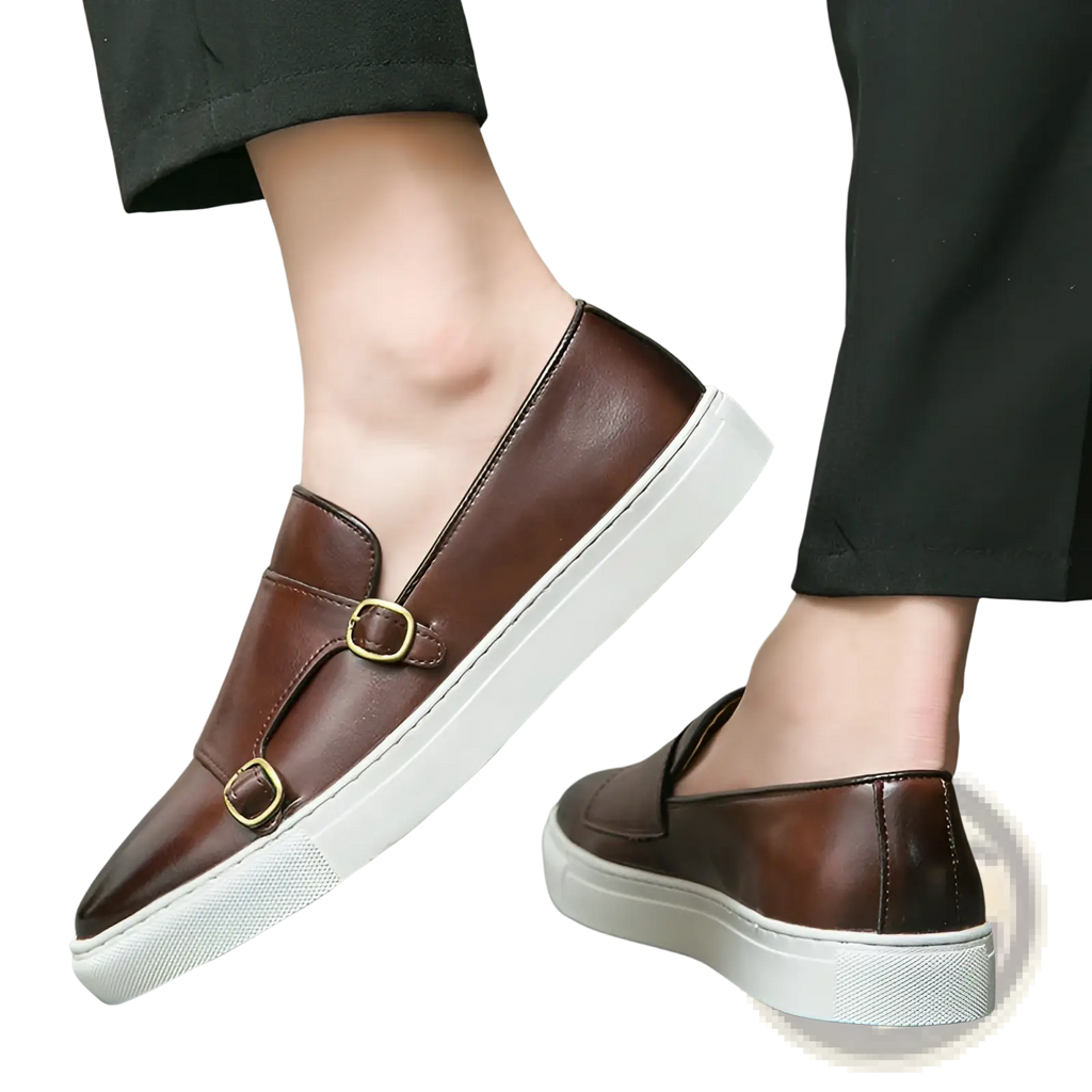 Men’s business casual double buckle leather sneakers in brown with gold-tone buckles and white rubber soles
