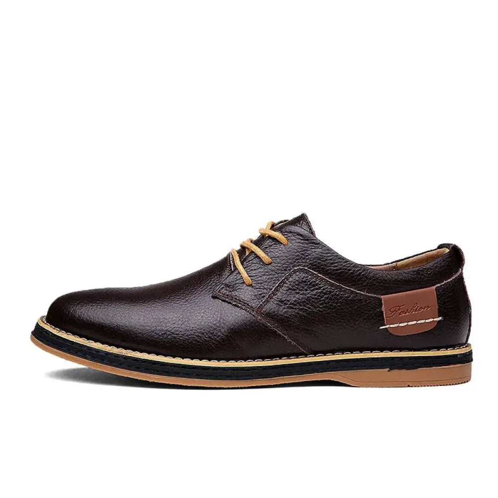 Men’s British leather lace-up dress shoe in brown with tan laces and matching tan sole made of genuine leather