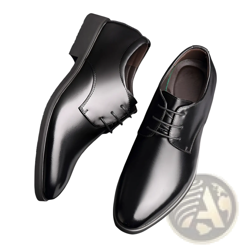 Men’s cowhide leather black patent leather business oxford dress shoes with lace-up design and polished finish