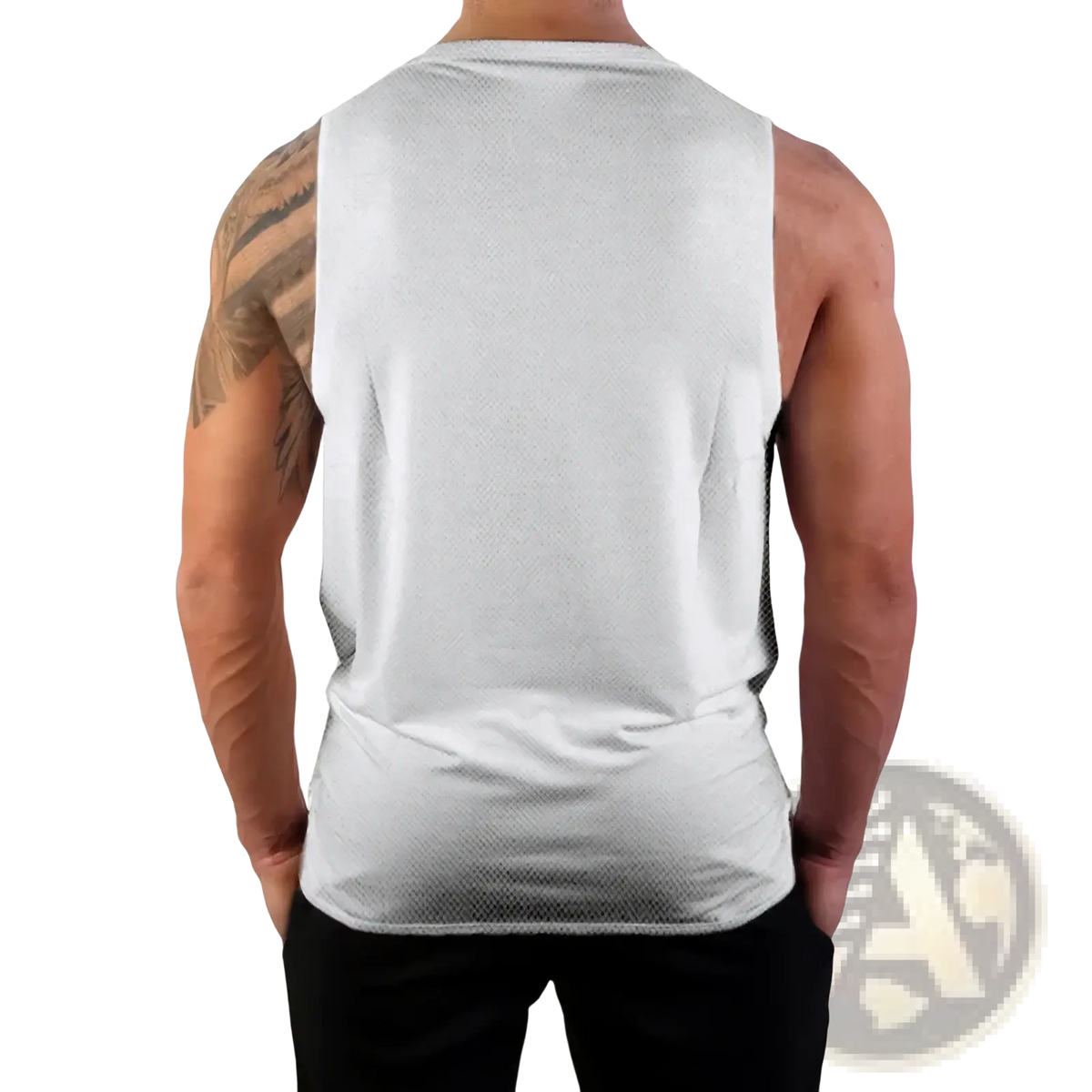 White mesh sleeveless men’s gym tank top quick dry fitness vest designed for intense workouts and athletic performance