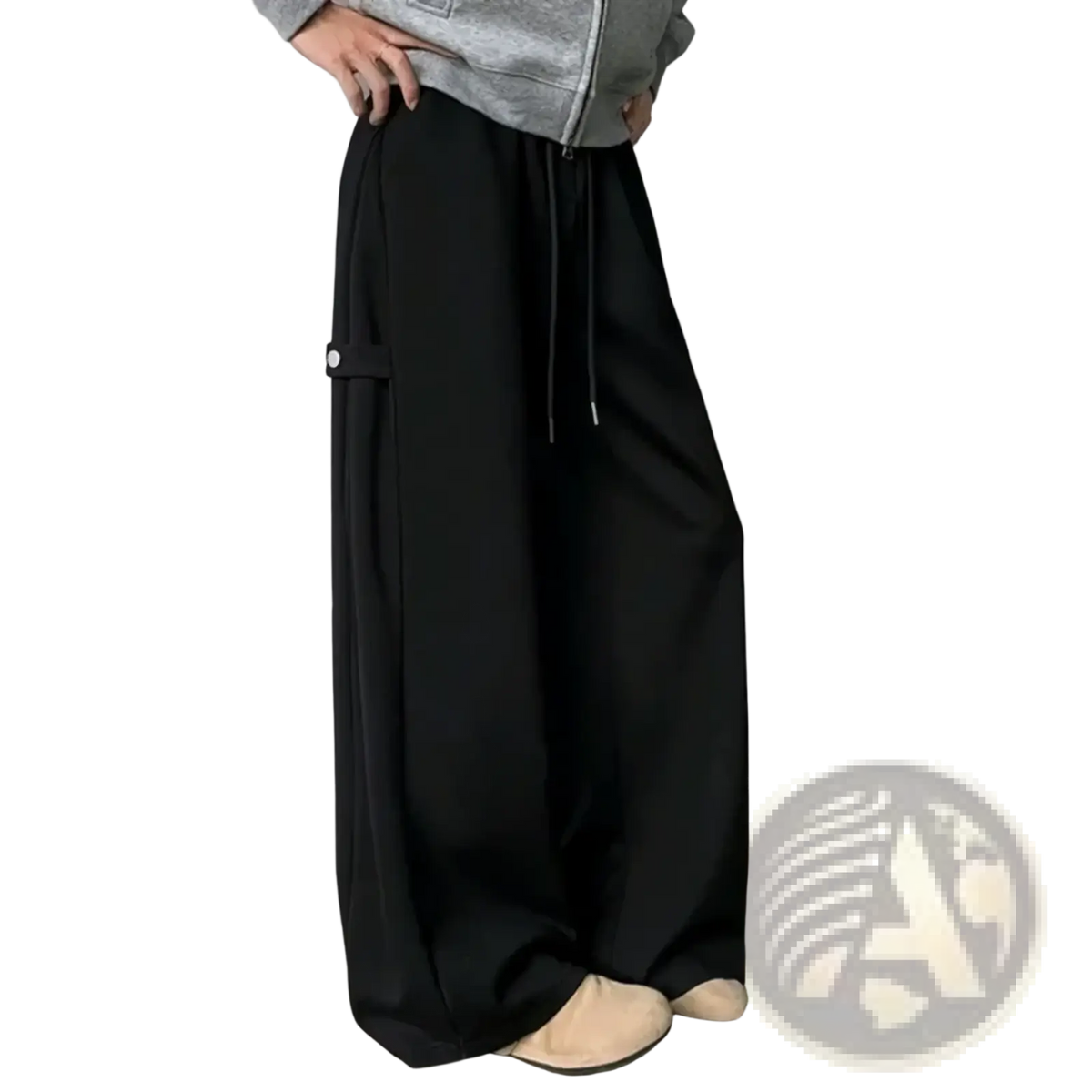 Men’s loose fit wide leg casual sweatpants in black with drawstring waist and side pockets for relaxed comfort