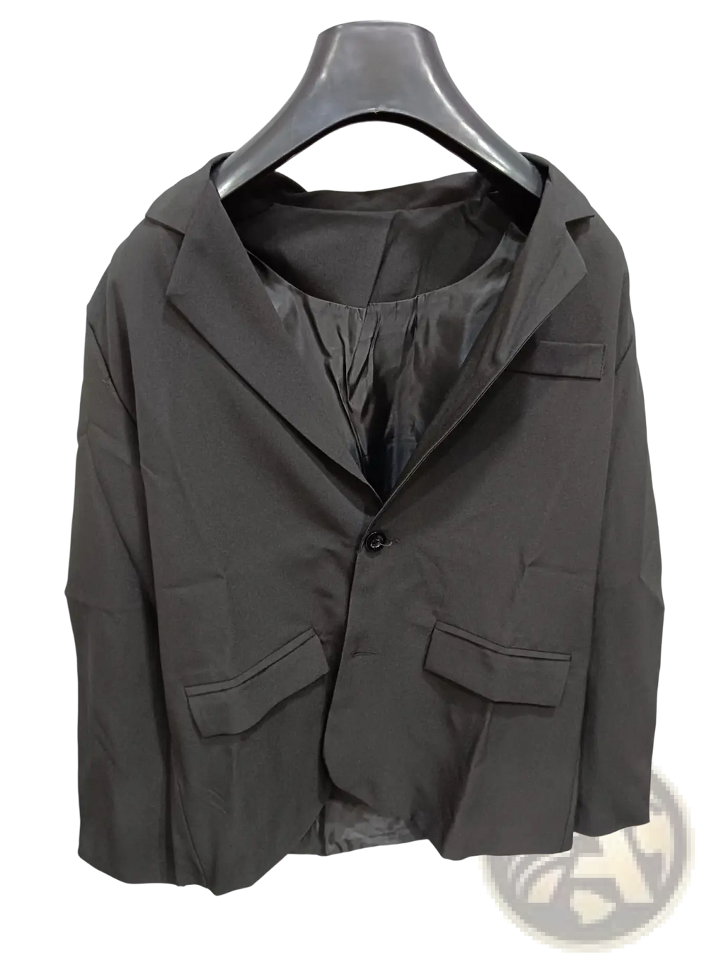 Men’s minimalist casual blazer in dark gray with a sleek design and two front pockets for versatile wear