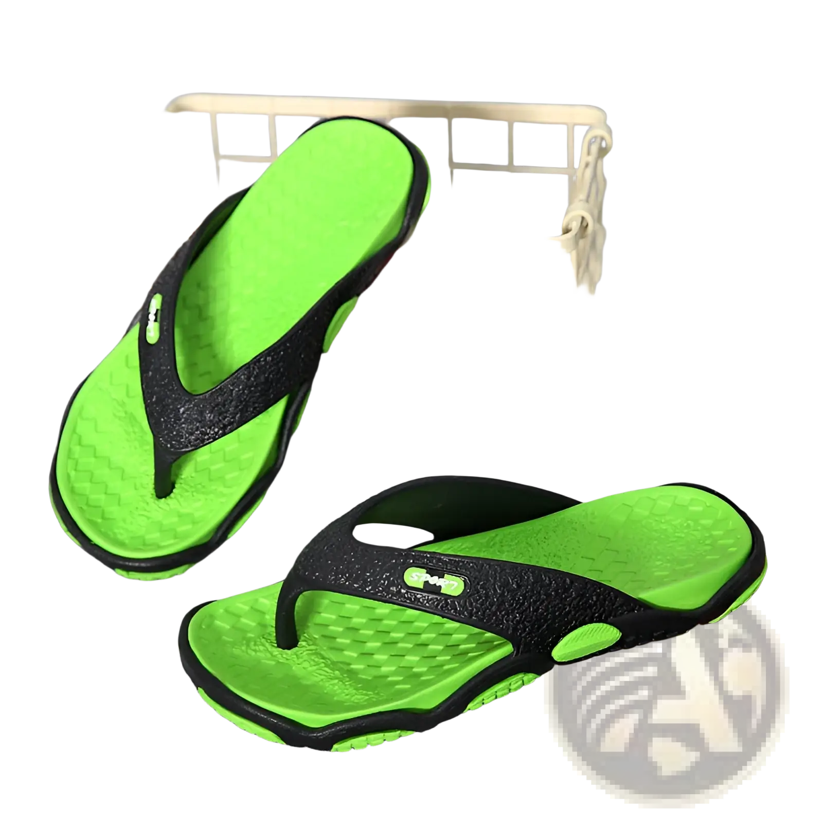 Men’s non-slip beach flip flops in bright green and black with cushioned rubber sole and textured strap