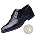 Men’s Oxford leather shoes British style black patent leather lace-up dress shoe with glossy finish and subtle branding
