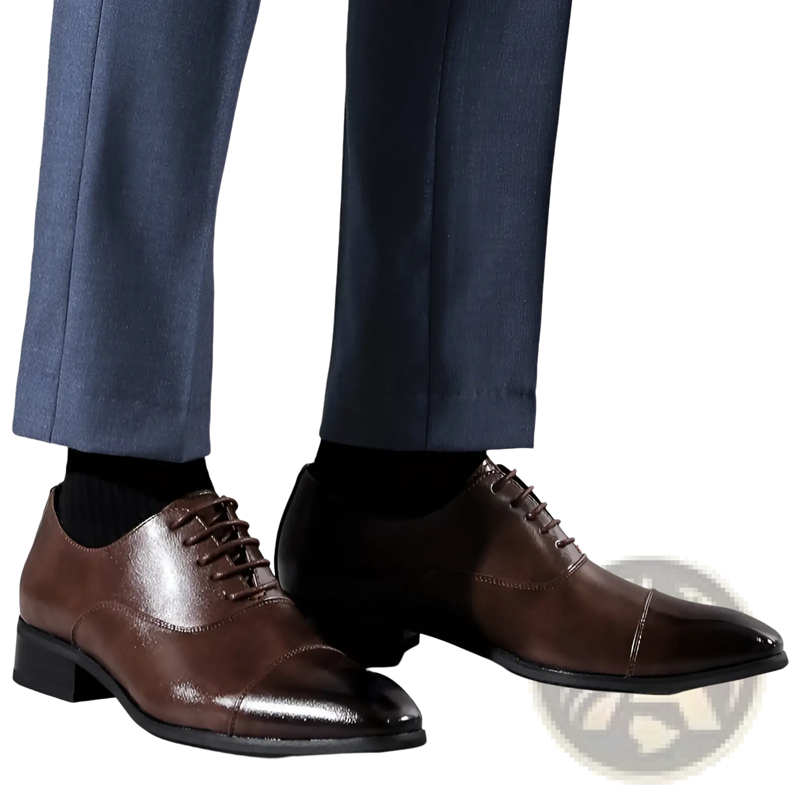 Men’s oxford leather shoes in brown with polished toe cap and black rubber sole Japanese dress style
