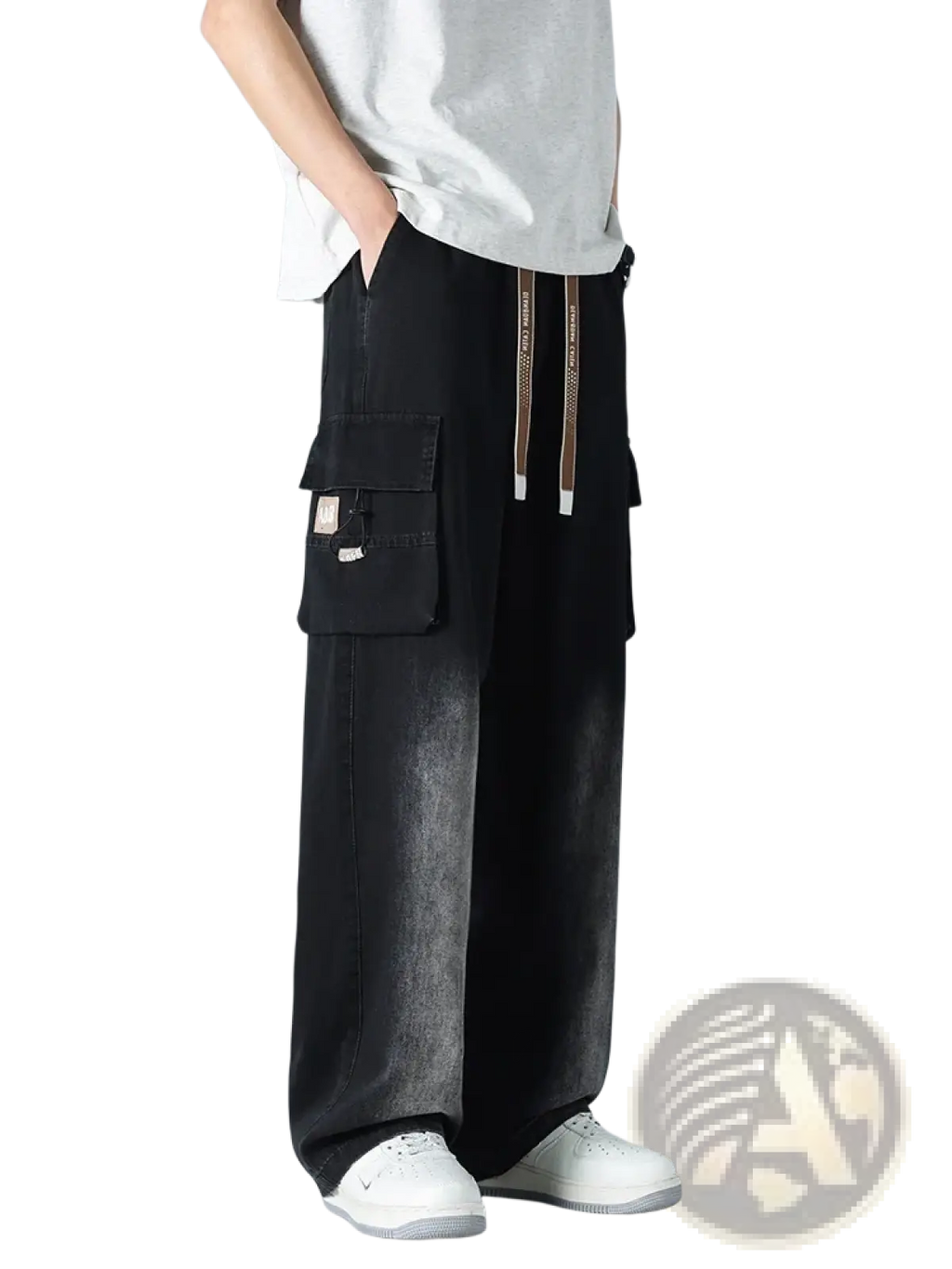 Men’s plus size baggy cargo jeans denim trousers in black with faded distressed wash and multiple pockets
