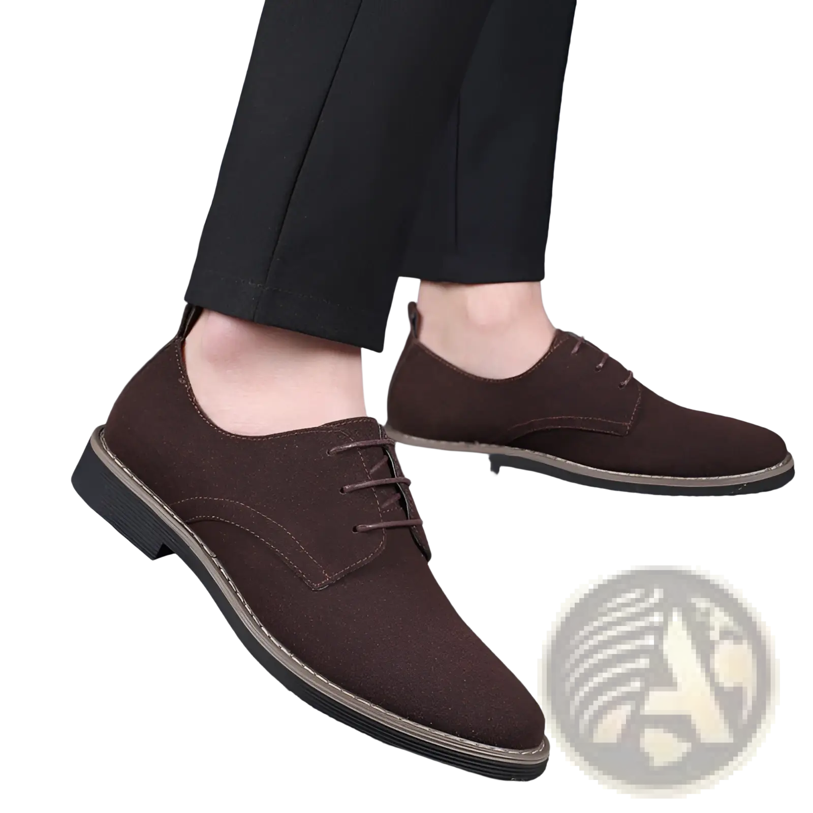 Men’s plus size british style brown suede casual oxford shoes with pointed toe lace-up design and black rubber sole