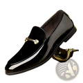 Men’s plus size black patent leather pointed toe British business loafer with velvet toe medallion and gold horsebit detail