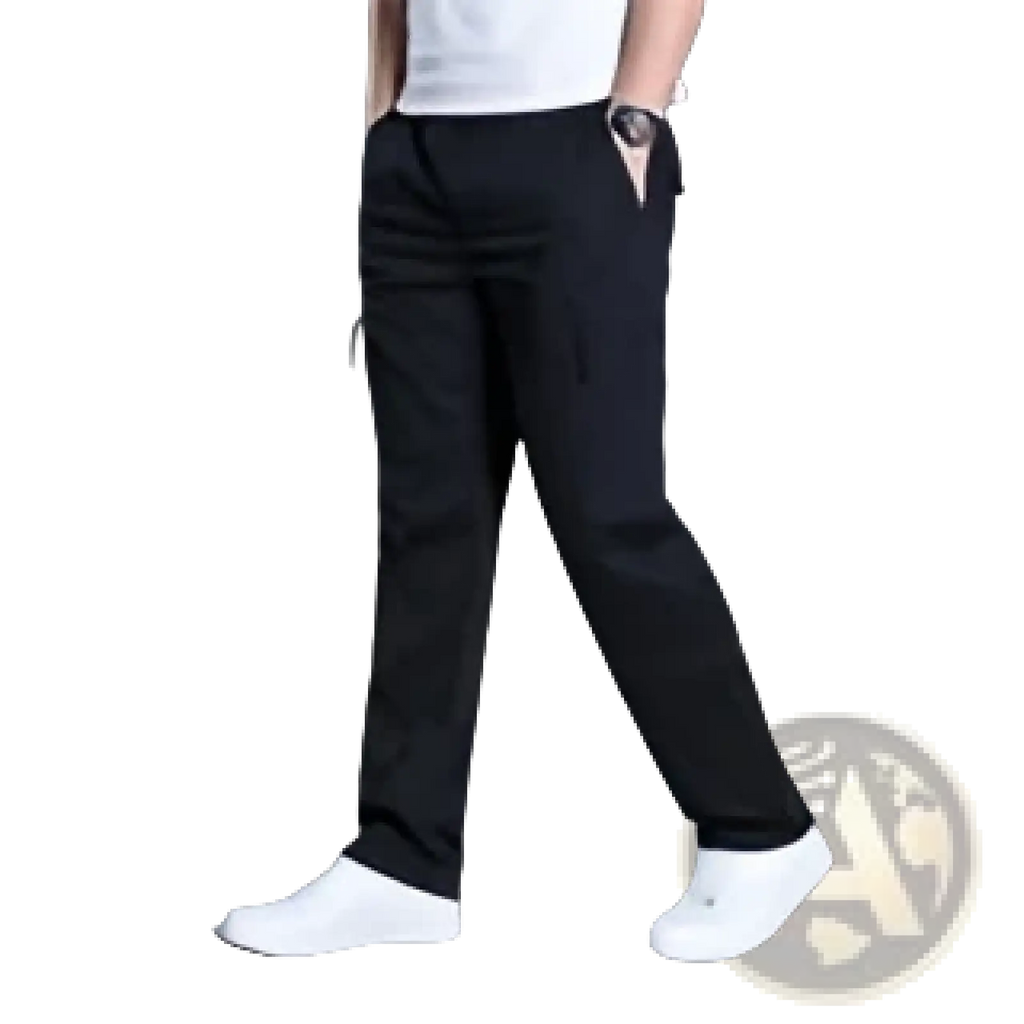 Men’s relaxed fit black cargo pants in pure cotton with multiple pockets and a straight-leg cut