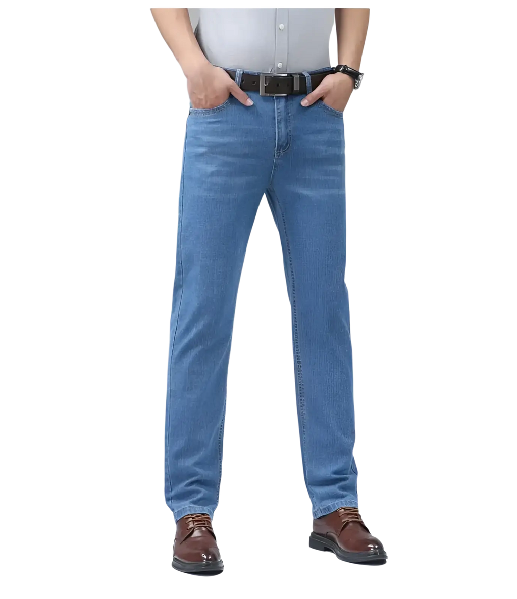Men’s light blue stretch cotton straight jeans with classic stitching for casual wear